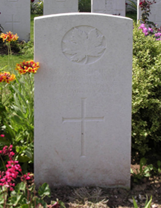 Sgt Herbert Abrams' Headstone in Crouy British Cemetery, Crouy-Sur-Somme