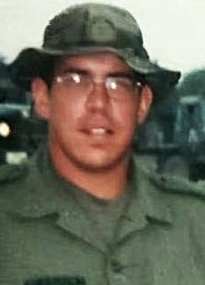 PO1/M1 P.J.K. Anderson, CD