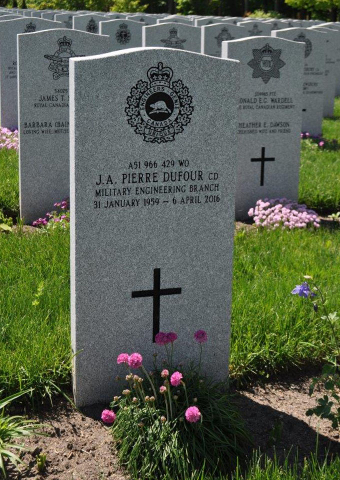 Gravestone WO Pierre Dufour, CD (Ret’d)