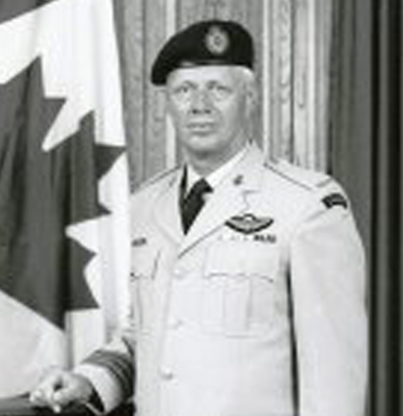 Col Ywe Looper, CD (Ret'd)