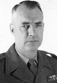 CWO F.A. Reynolds (Ret'd)