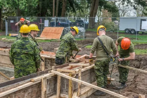 La 191 ele GC a terminé la construction d’une nouvelle structure en bois d’œuvre au Filberg Heritage Lodge & Park à l’été 2014.
