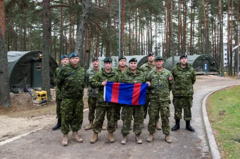 Composite troop from 4 ESR