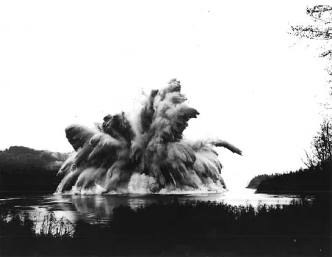 Ripple Rock explosion 5 Apr 1958