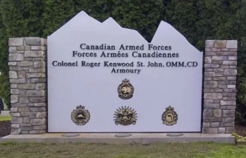 Colonel Roger Kenwood St. John, OMM, CD Armoury / Manège militaire du colonel Roger Kenwood St. John, OMM, CD