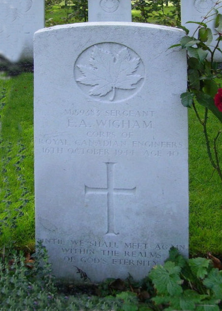 Sgt Edward Albert Wigham's Grave Marker in Schoonselhof Cemetery in Antwerp